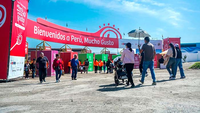 Tacna: récord de público en feria realizada en la Ciudad Heroica